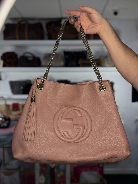Handbags - GUCCI RARE SOHO